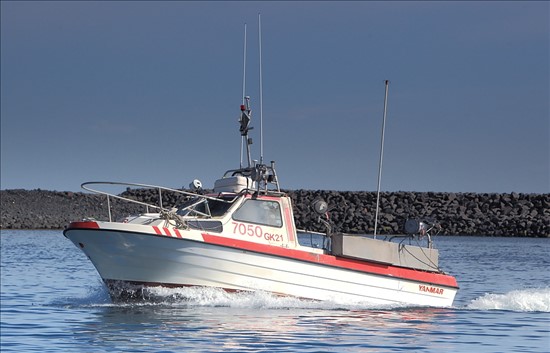 Small Offshore High Speed Commercial Fishing Boat 7050 Mar GK-21 From Grindavík Iceland