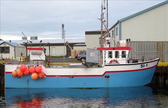 Offshore Commercial Longline Fishing Boat From Iceland