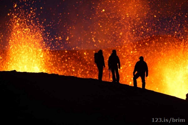 Elstöðin á Fimmvörðuhálsi, Höfundur myndar Steinþór Gíslason